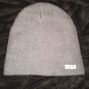nef Sz OS Gray skull cap